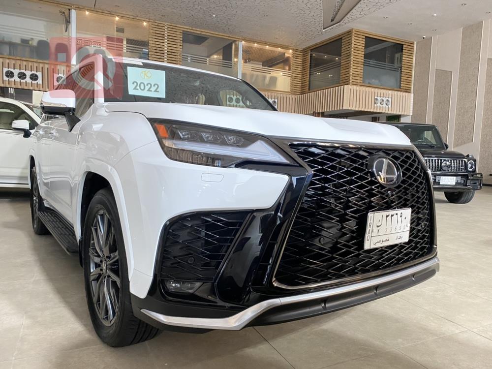 Lexus LX